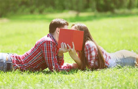 高校生 キス タイミング|高校生のキスの仕方。気を付けたい5つのポイントも。